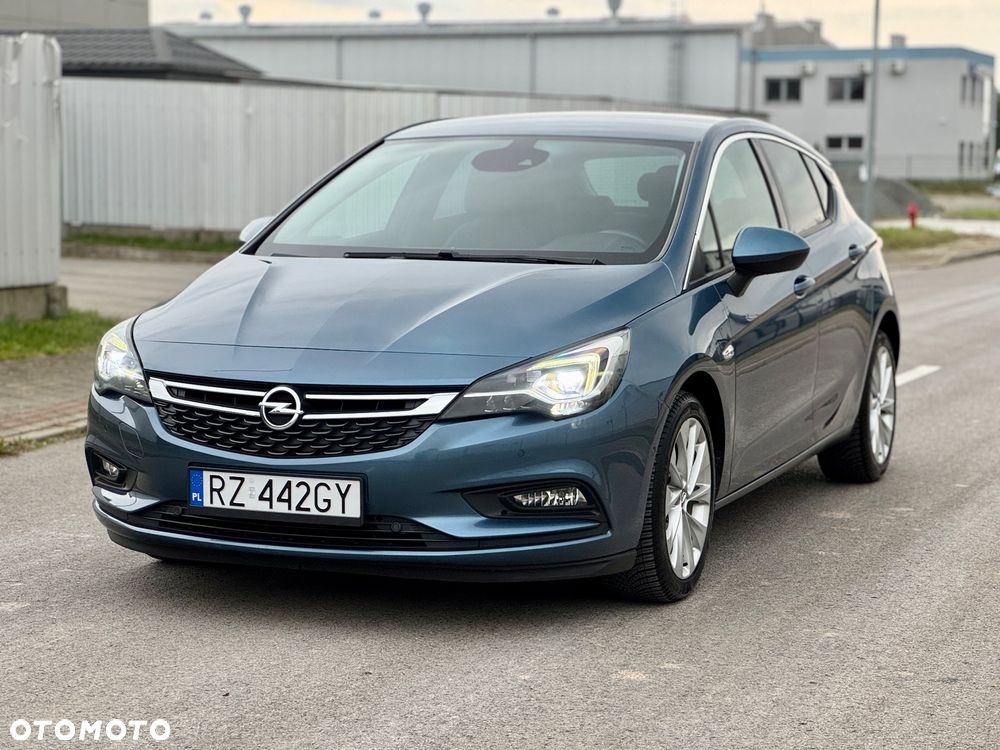 Opel Astra 1.4 Turbo Innovation - 17