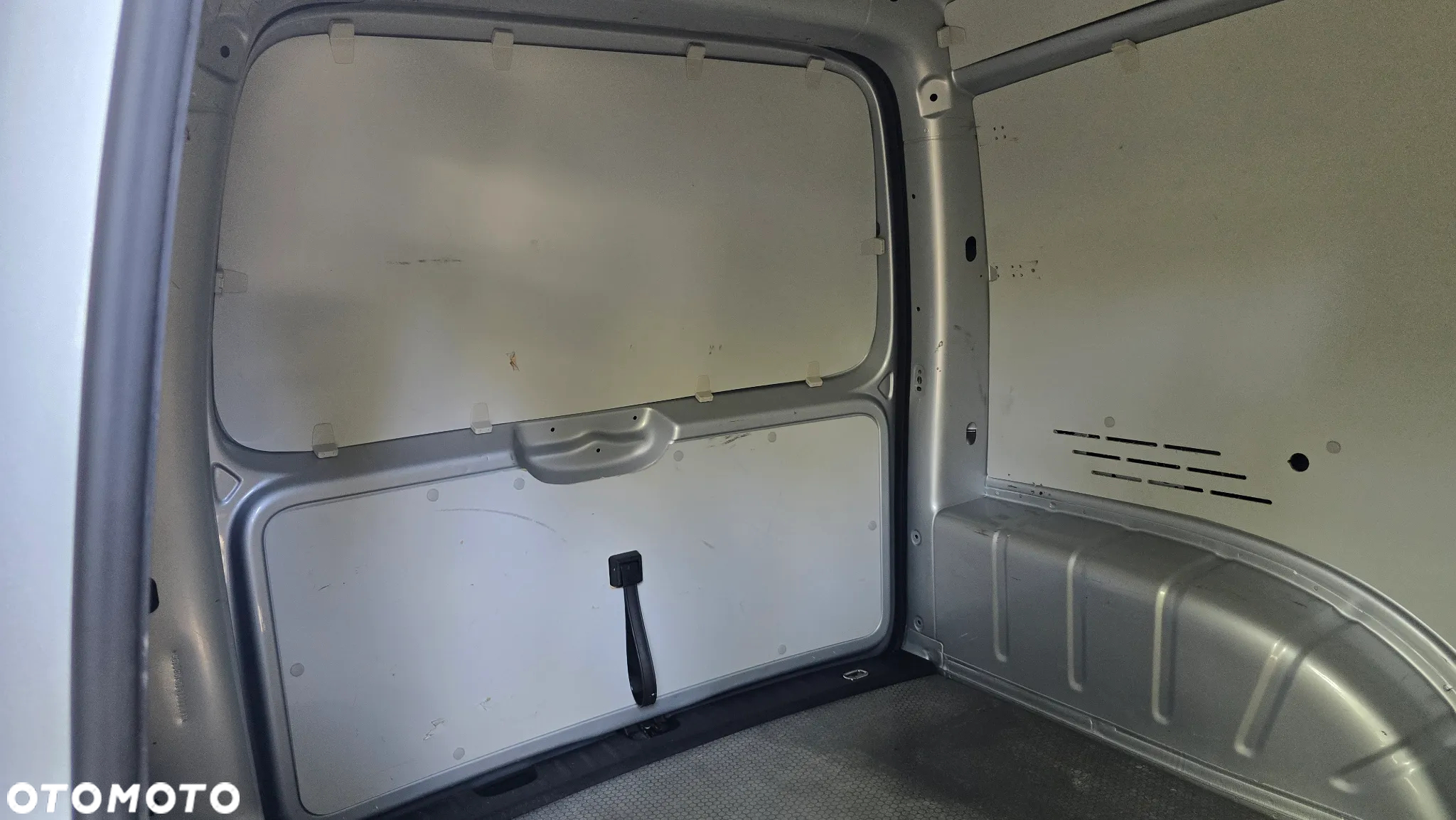 Volkswagen Caddy - 14