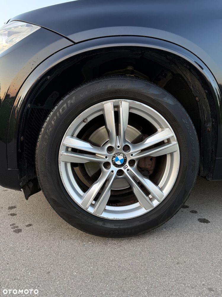 BMW X5 xDrive25d - 17