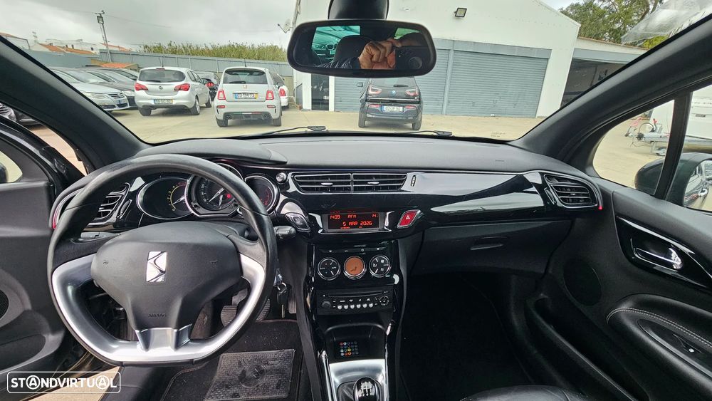 Citroën DS3 1.6 HDi Airdream So Chic - 13