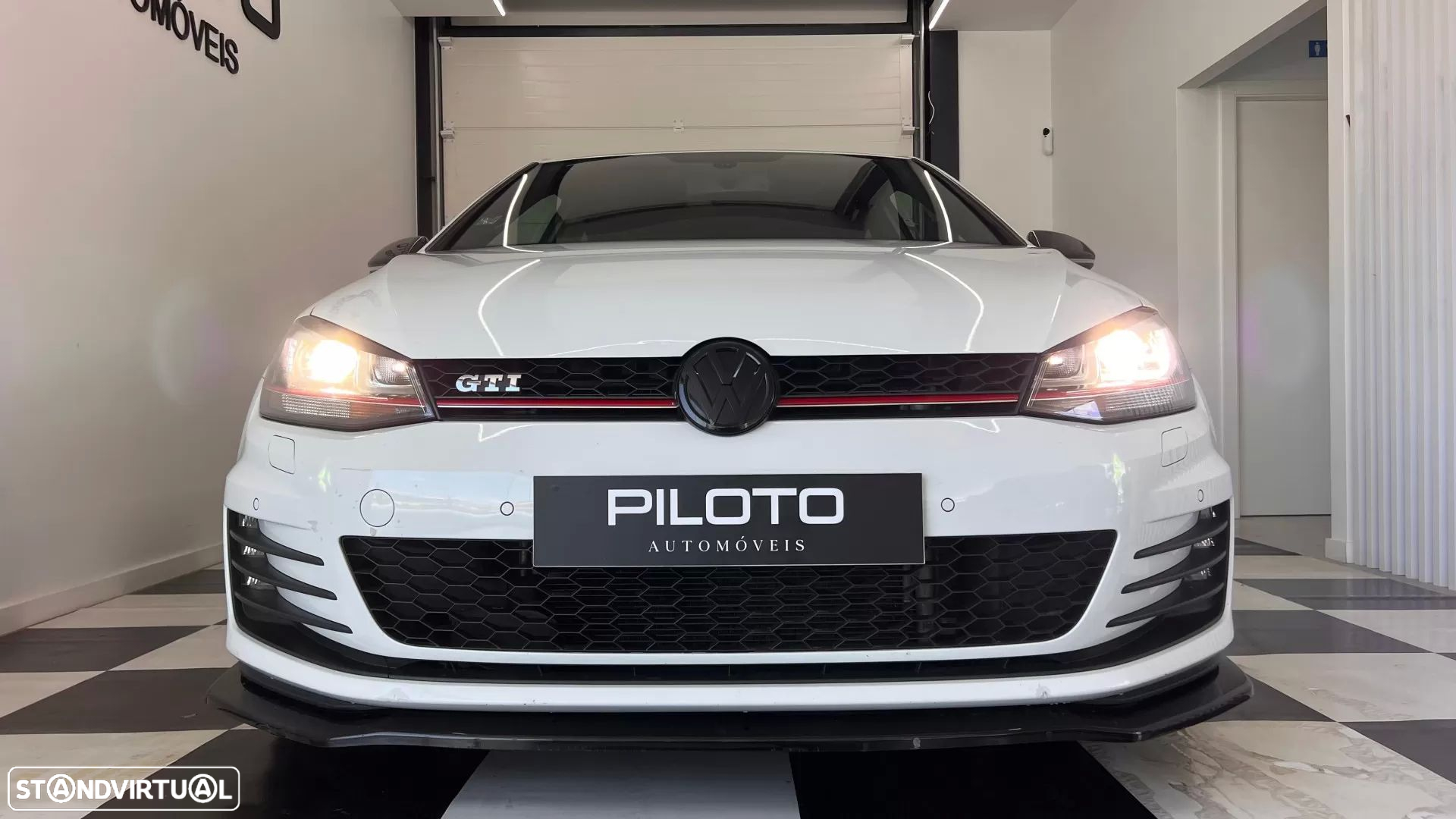 VW Golf 2.0 TSi GTi DSG - 4