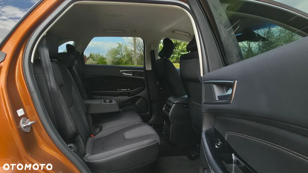 Ford Edge 2.0 TDCi 4x4 Titanium - 34