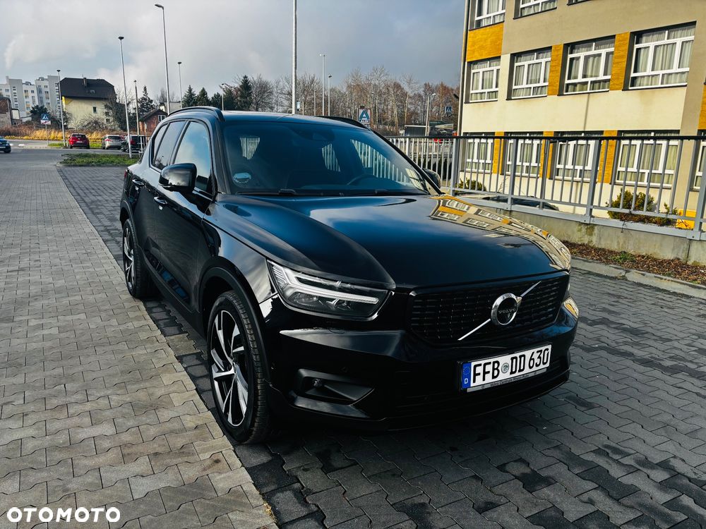 Volvo XC 40 D4 AWD Geartronic R-Design - 5