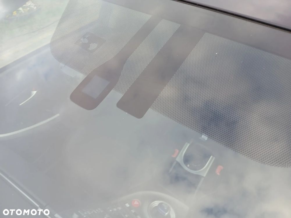 Toyota Prius - 36