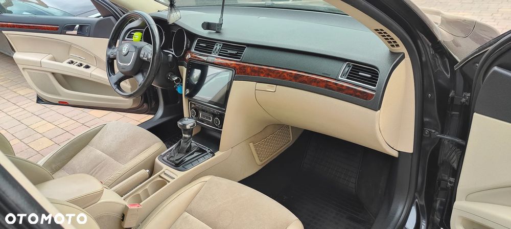 Skoda Superb 3.6 FSI 4x4 Elegance DSG - 32