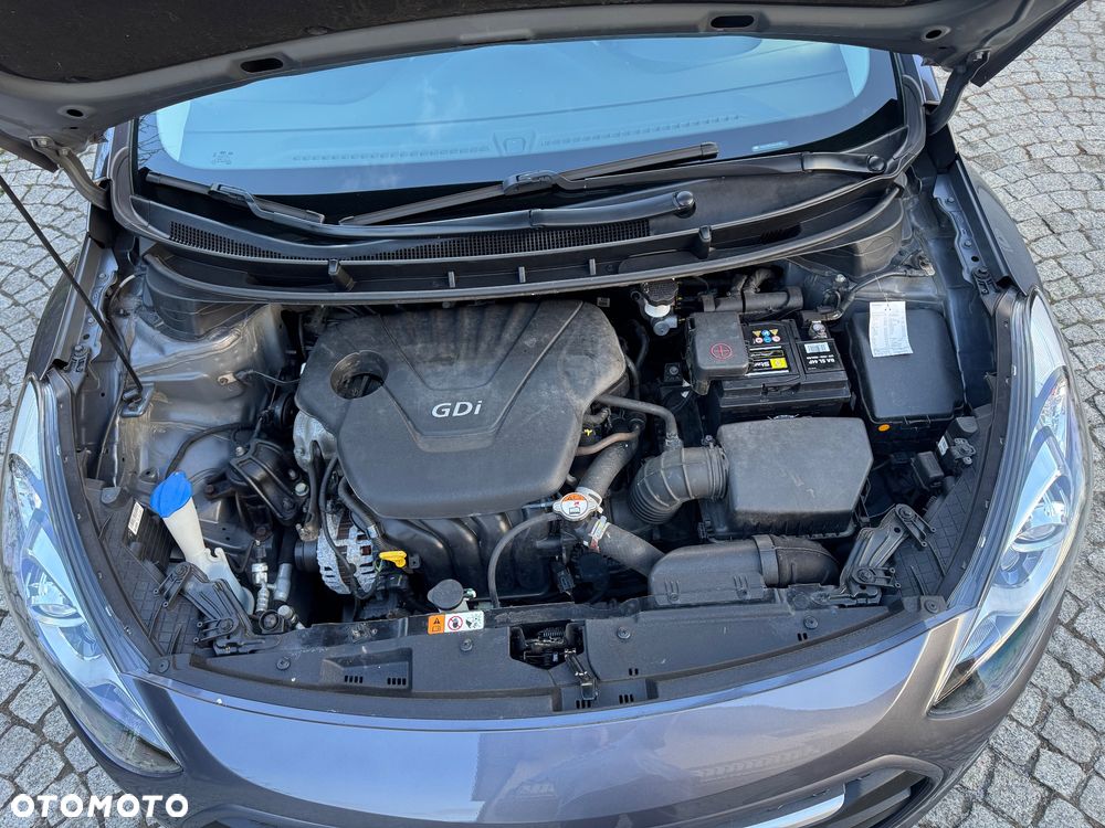 Hyundai i30 blue 1.6 GDI Style - 37
