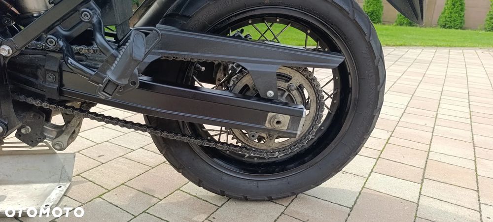 Suzuki V-STROM - 34