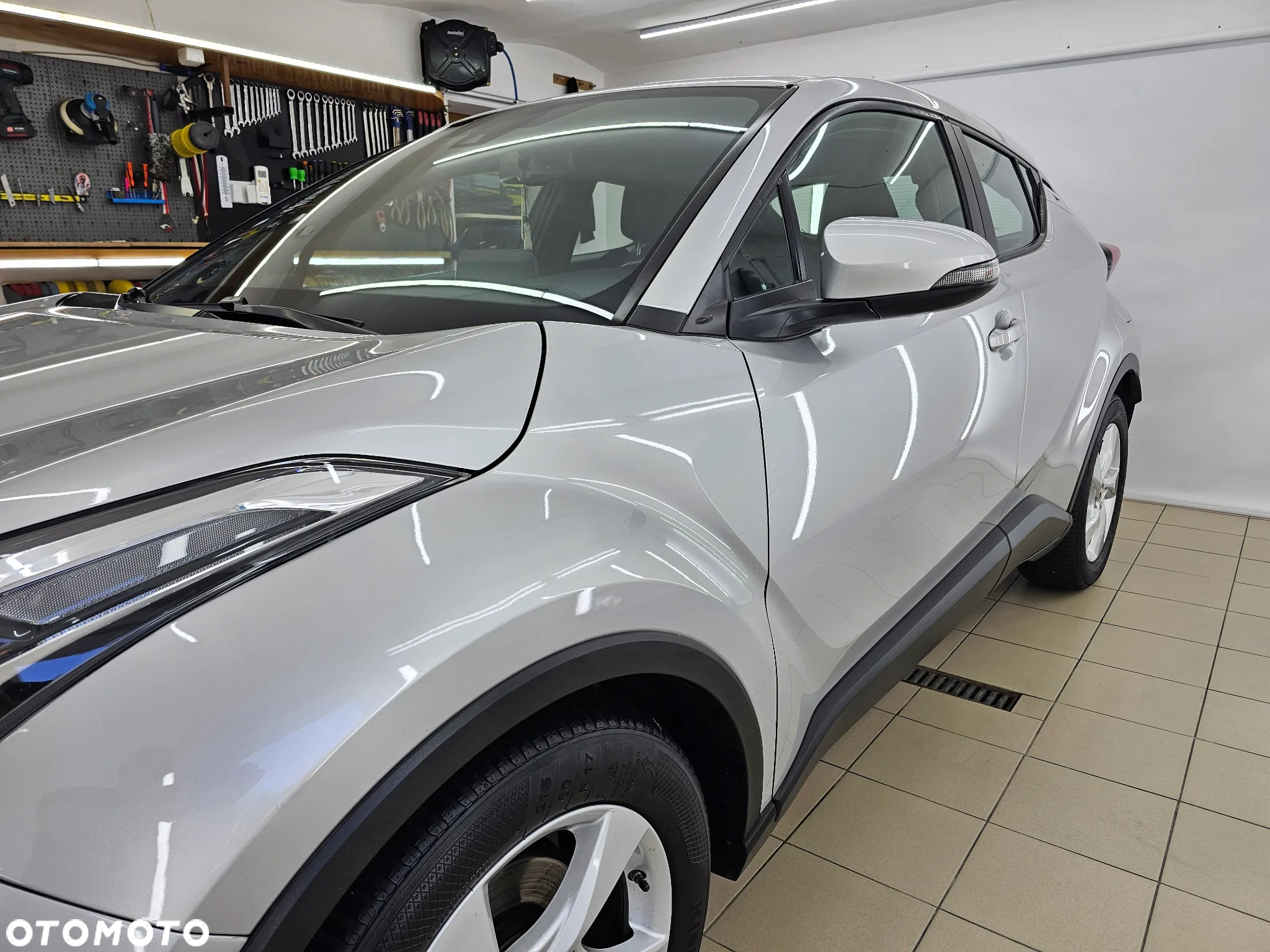 Toyota C-HR - 28