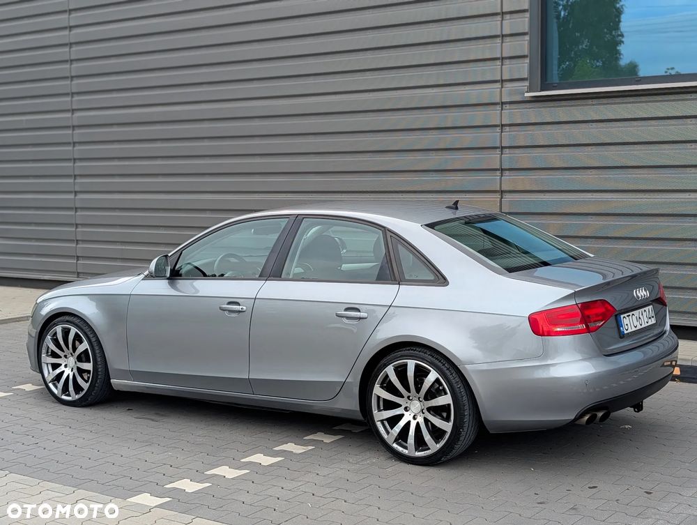 Audi A4 Limousine 2.0 TDI DPF Ambition - 2