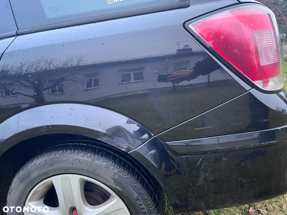 Opel Astra 1.9 CDTI - 9