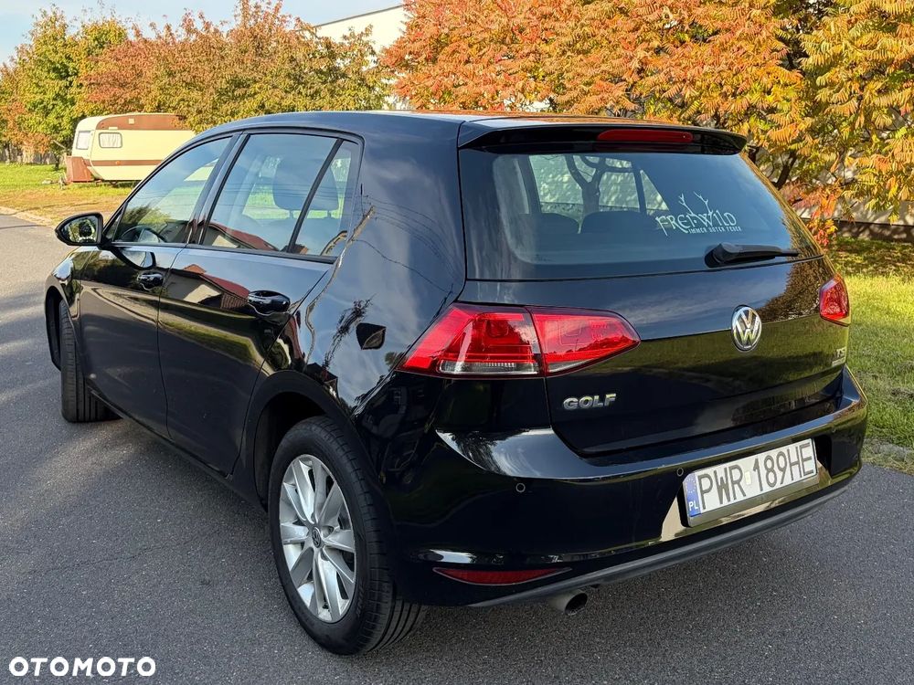 Volkswagen Golf 2012 photo 4