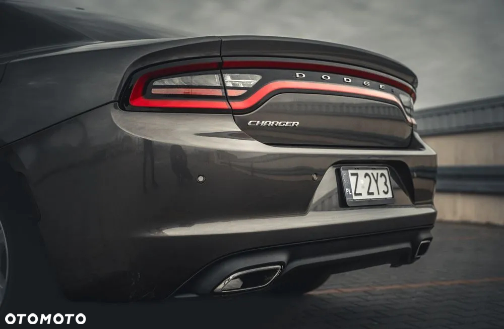 Dodge Charger 3.6 GT - 2
