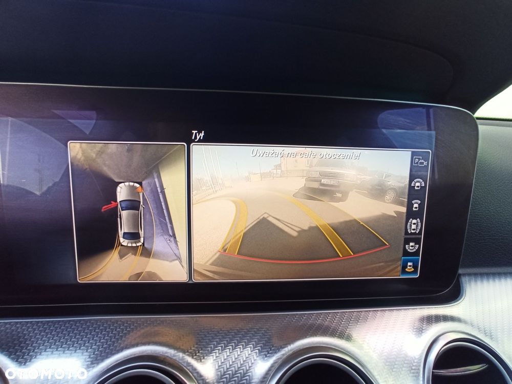 Mercedes-Benz Klasa E - 22