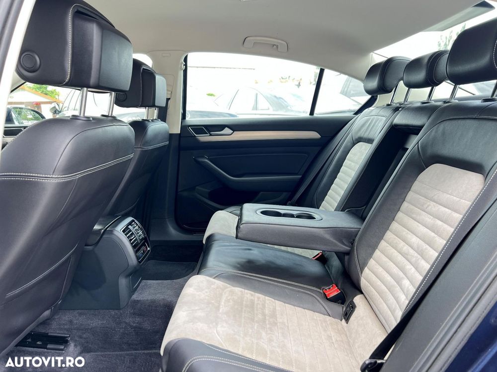 Volkswagen Passat - 26