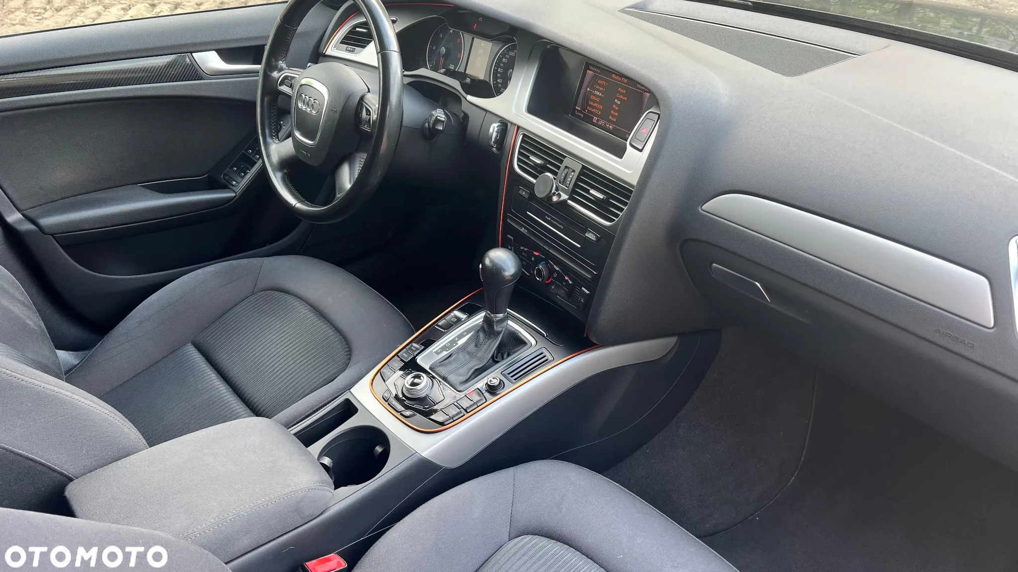 Audi A4 2.0 TDI Multitronic - 19