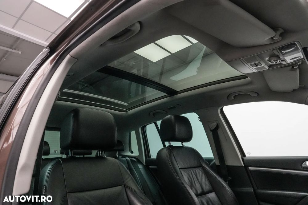 Volkswagen Tiguan 2.0 TDI CR DPF 4Motion DSG Sport&Style - 8