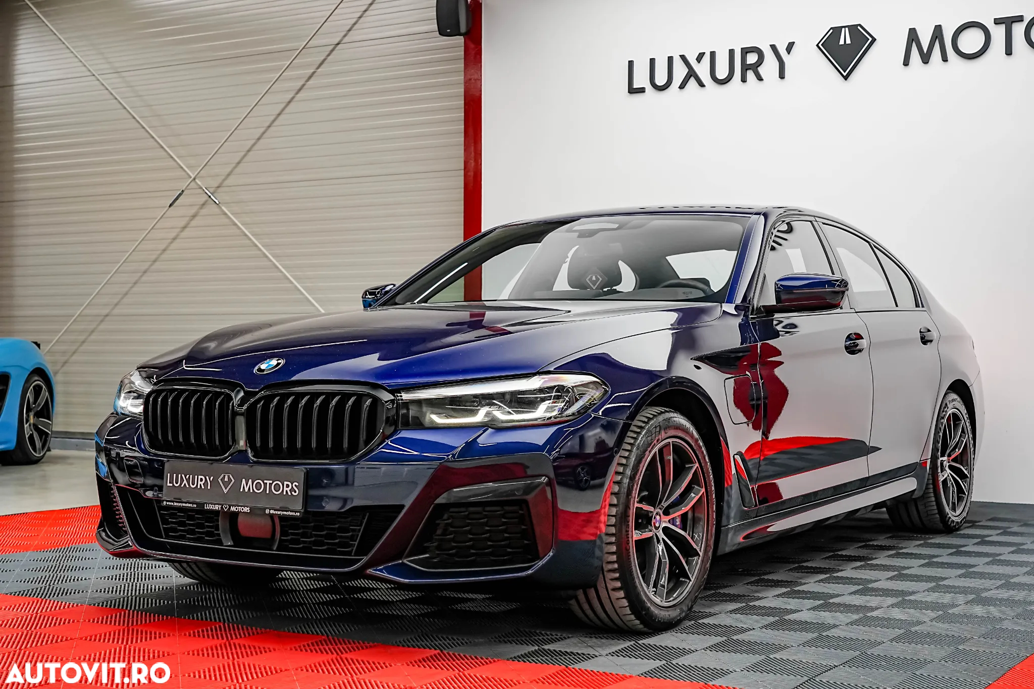 BMW Seria 5 530e Aut. M Sport Edition - 13