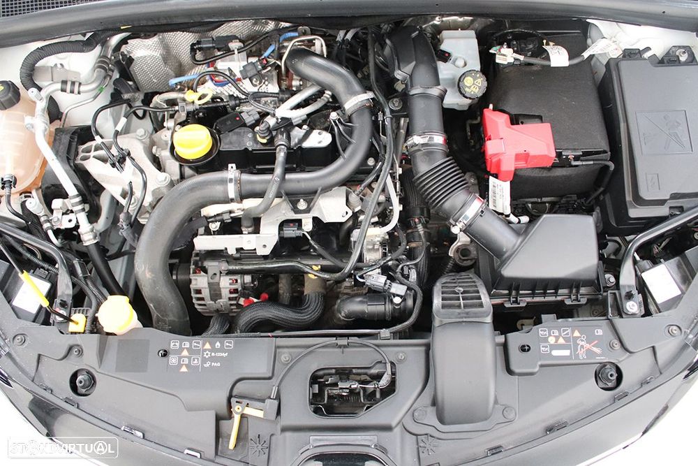 Renault Clio 1.0 TCe Evolution - 25