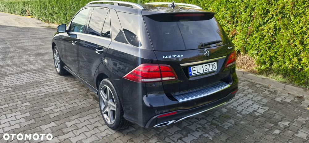 Mercedes-Benz GLE 350 d 4-Matic - 12