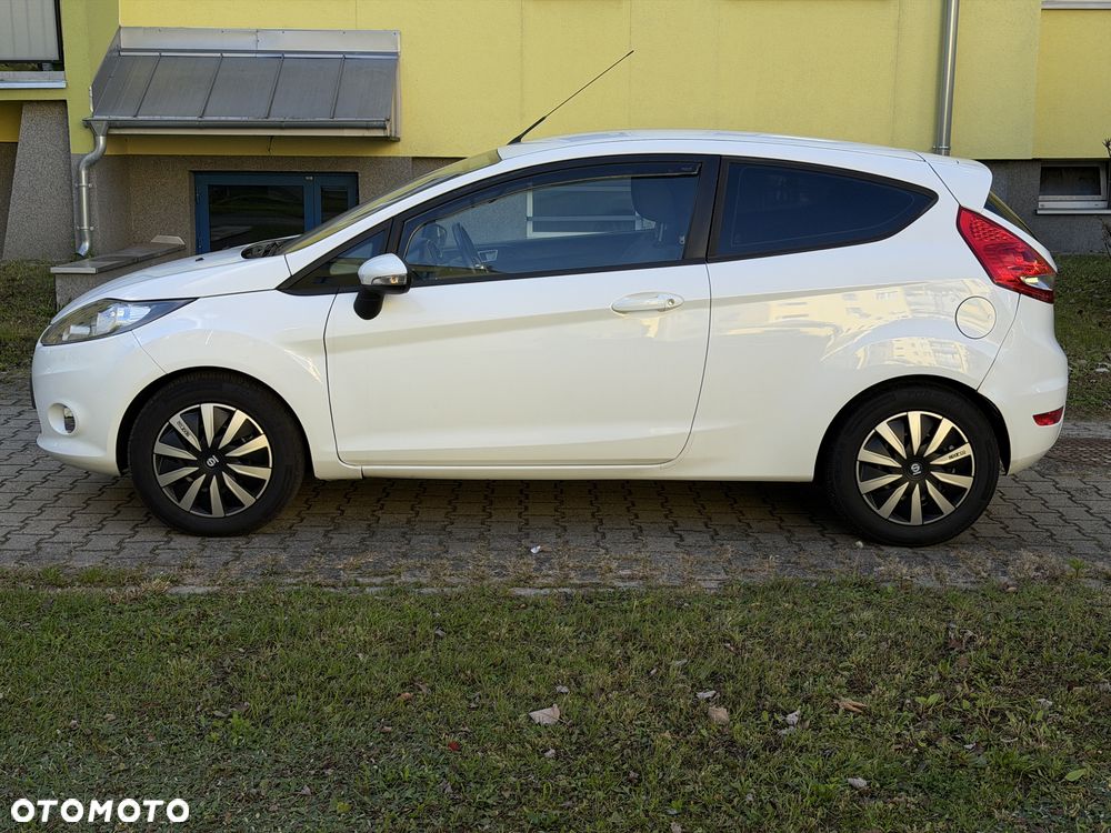 Ford Fiesta - 8