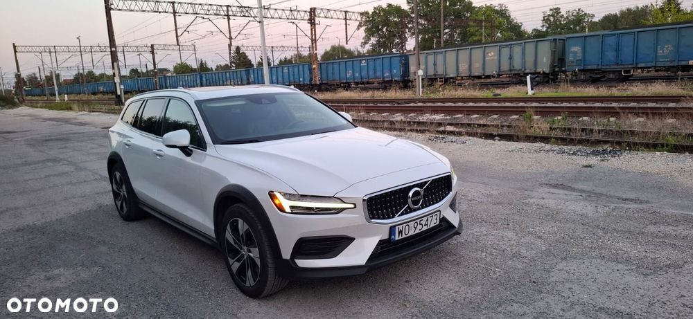 Volvo V60 Cross Country T5 AWD Geartronic - 11