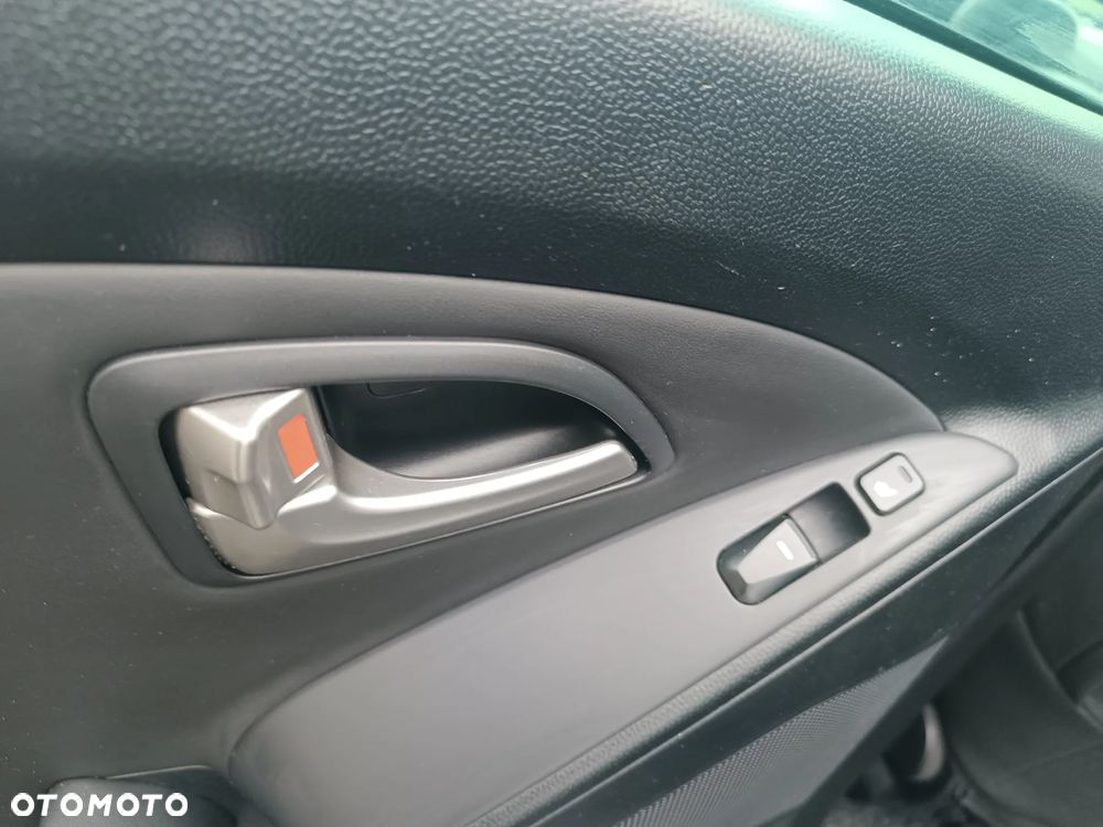 Hyundai ix35 2.0 2WD Style - 13