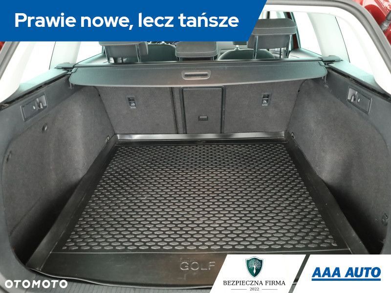 Volkswagen Golf - 12