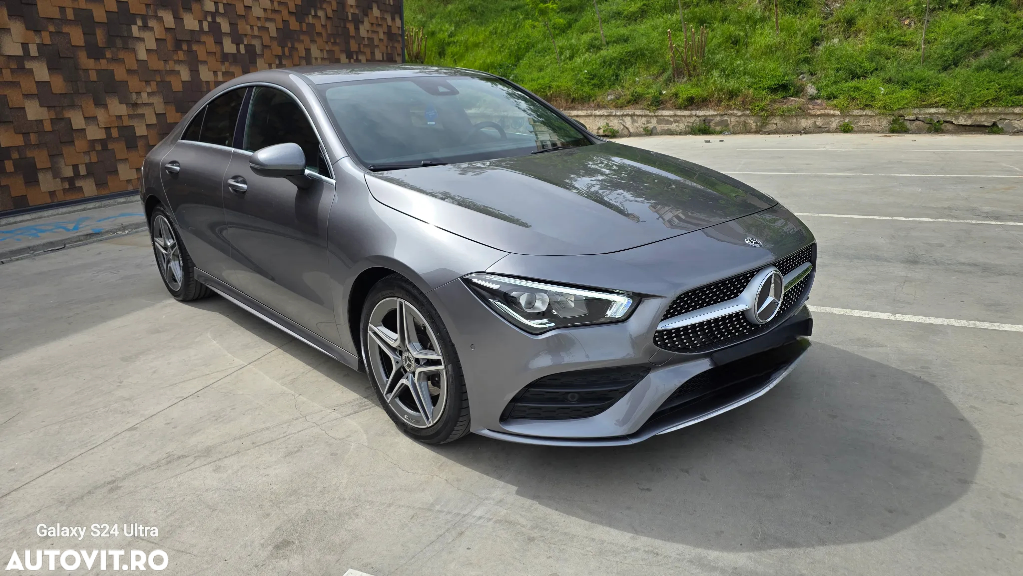 Mercedes-Benz CLA 180 7G-DCT AMG Line - 3