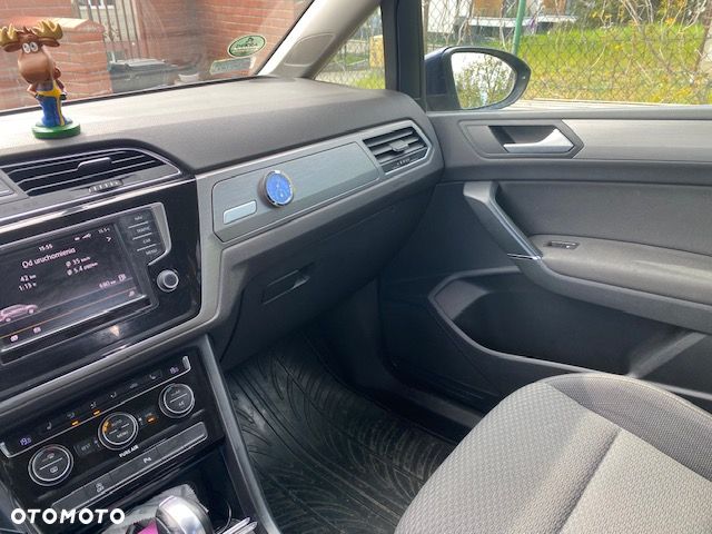 Volkswagen Touran 2016