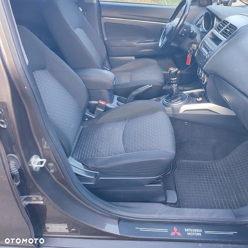 Mitsubishi ASX 1.8 DID Inform - 17