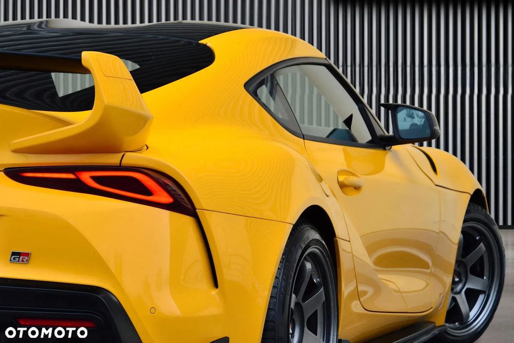 Toyota Supra 2.0 Turbo Dynamic - 11