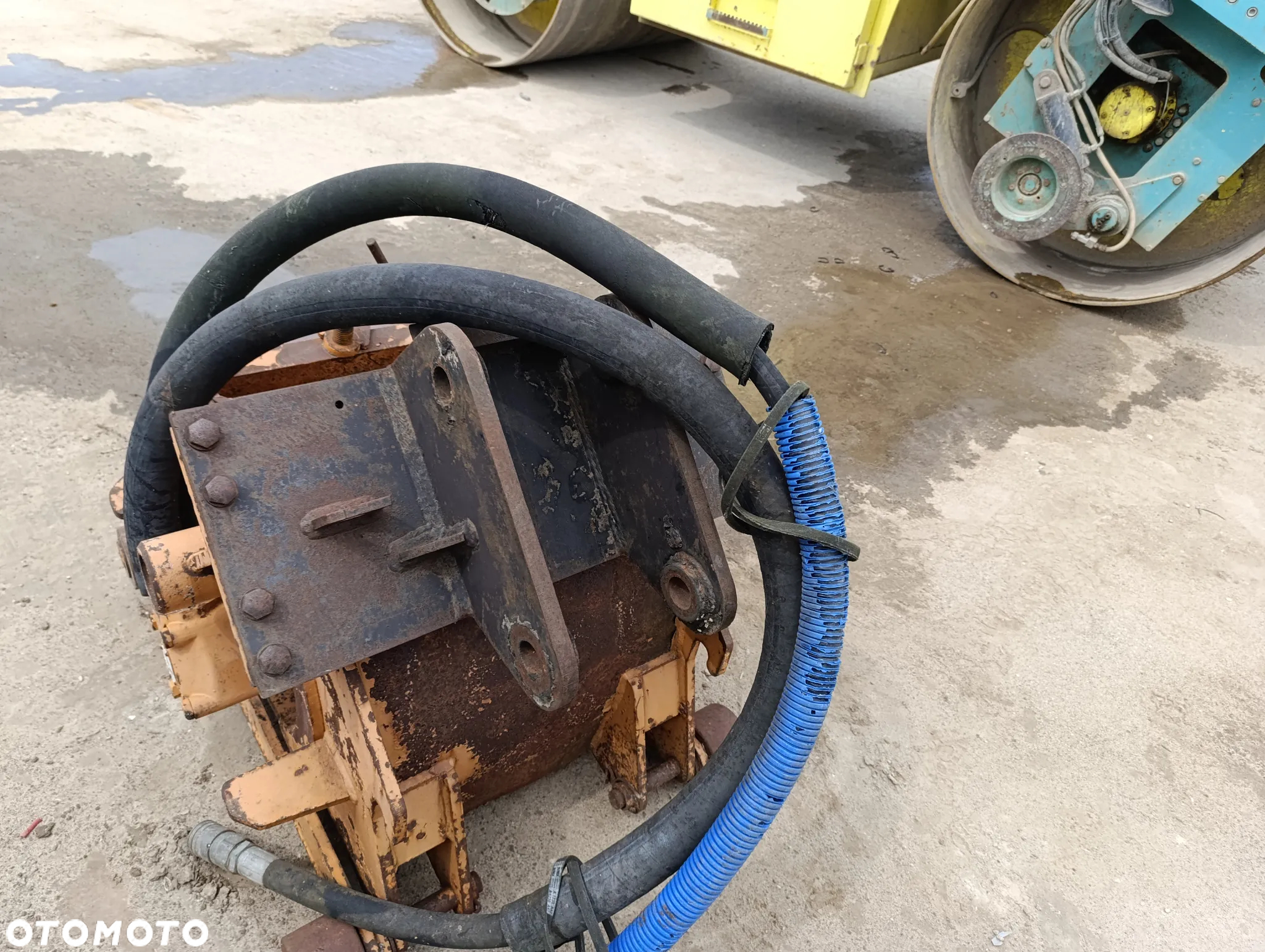 Inny CAS 450 - 4