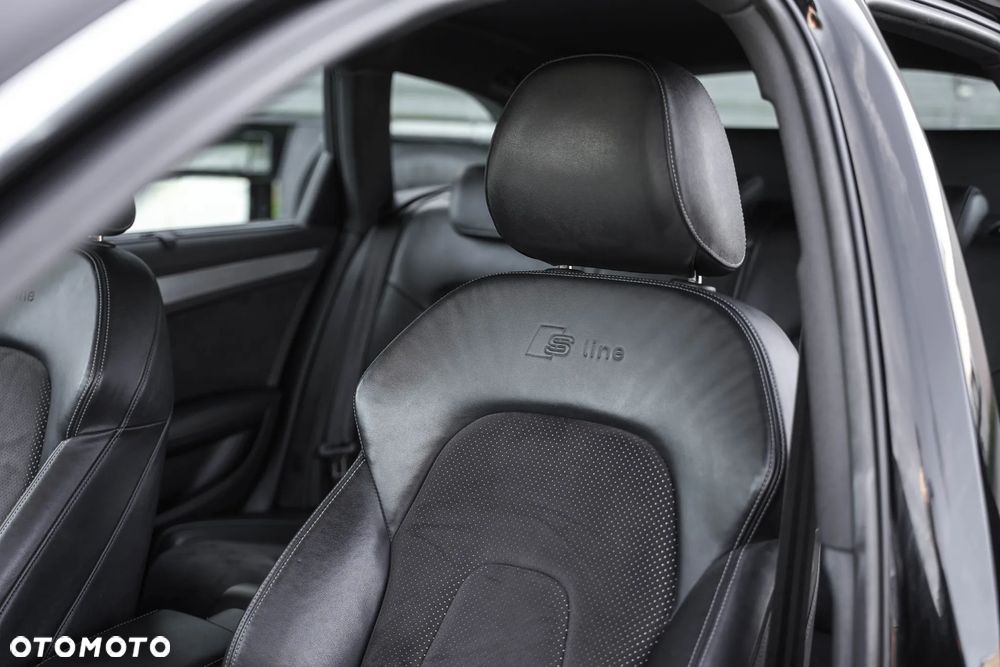 Audi A4 Avant 2.0 TDI - 18