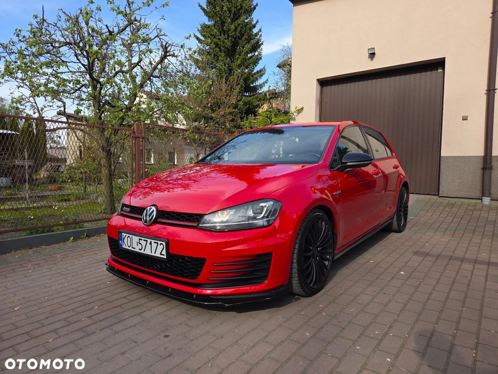 Volkswagen Golf 2.0 TDI BMT GTD - 3