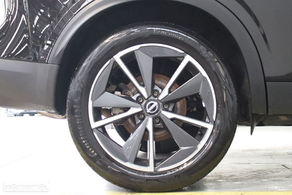 Nissan Qashqai 1.3 DIG-T Tekna SKY - 5