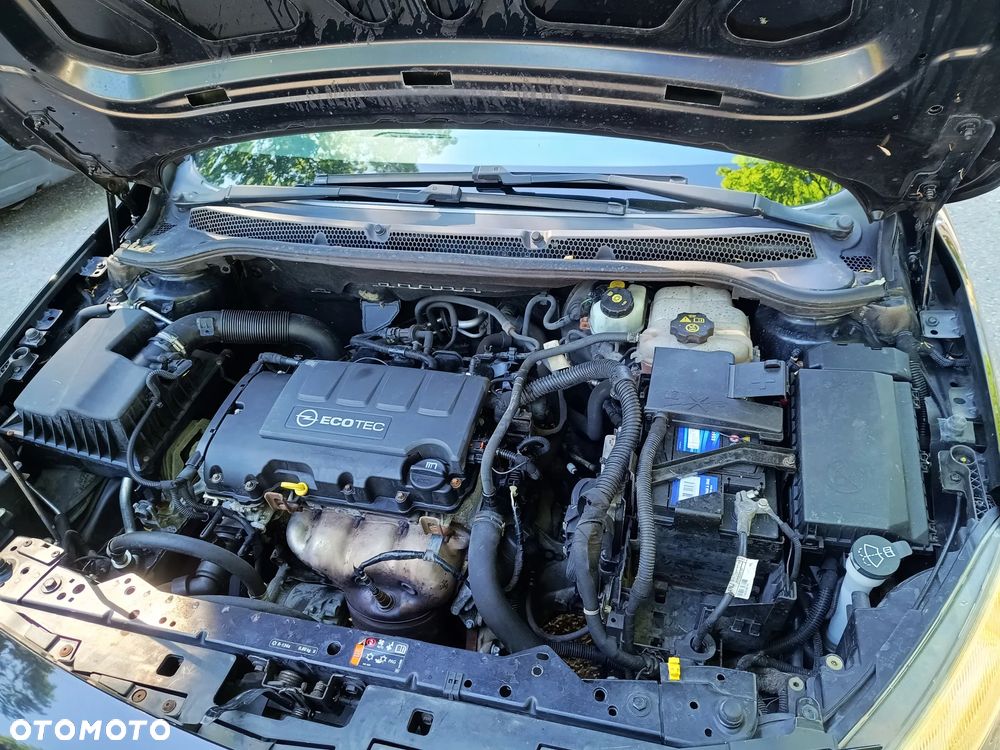 Opel Astra 1.4 Enjoy - 19