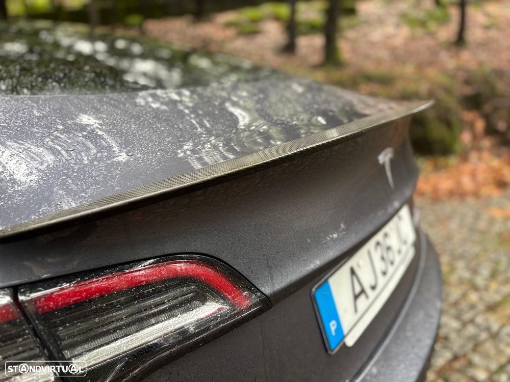 Tesla Model 3 Performance Dual Motor AWD - 11