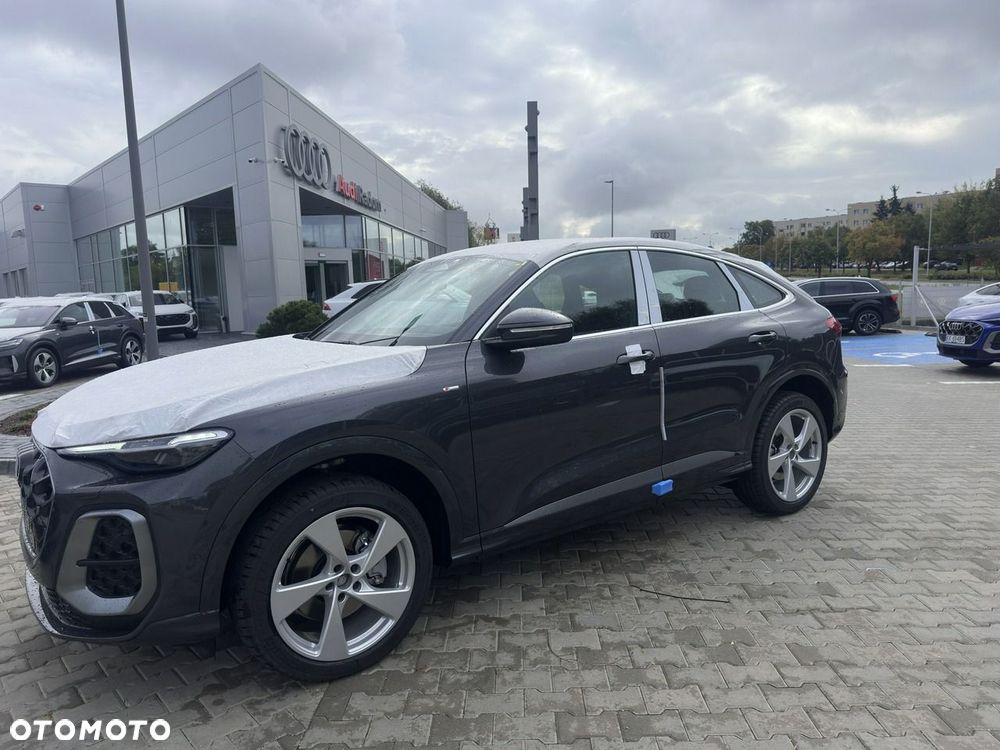 Audi Q5 Sportback 2026 photo 2