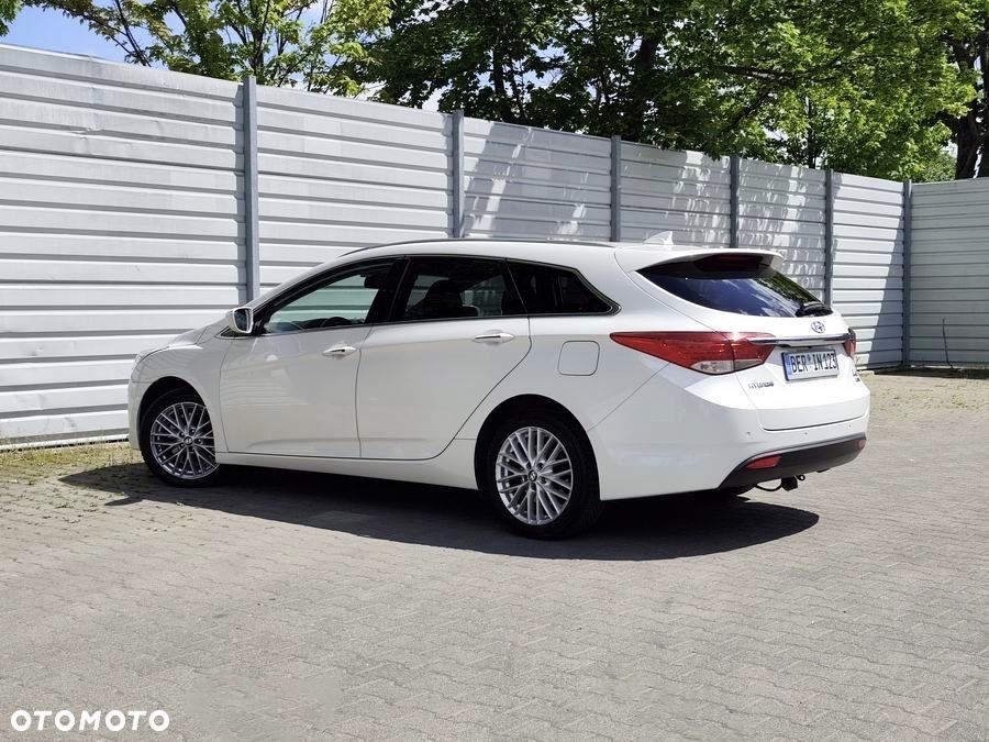 Hyundai i40 1.7 CRDi Automatik Premium - 4