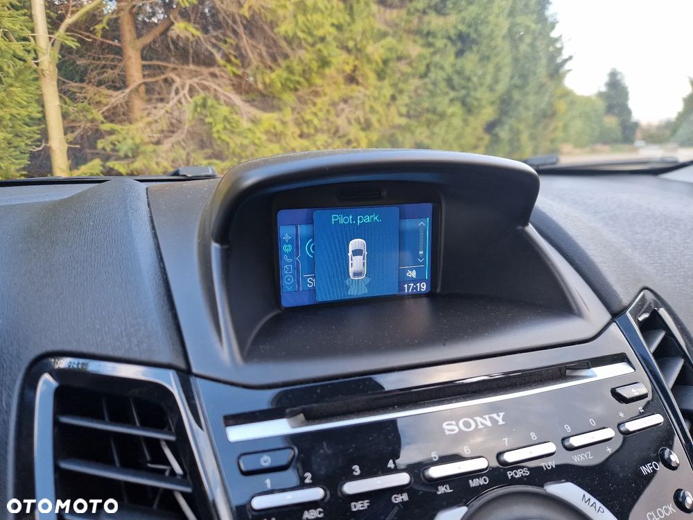 Ford Fiesta 1.6 TDCi Titanium - 13