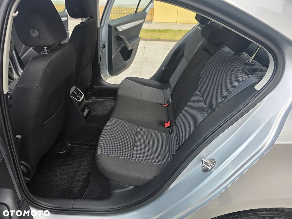 Skoda Octavia 1.4 TSI Edition - 20