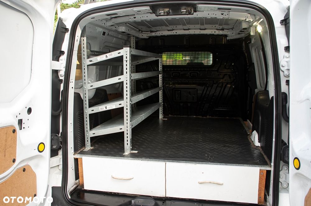 Ford Transit Connect - 21