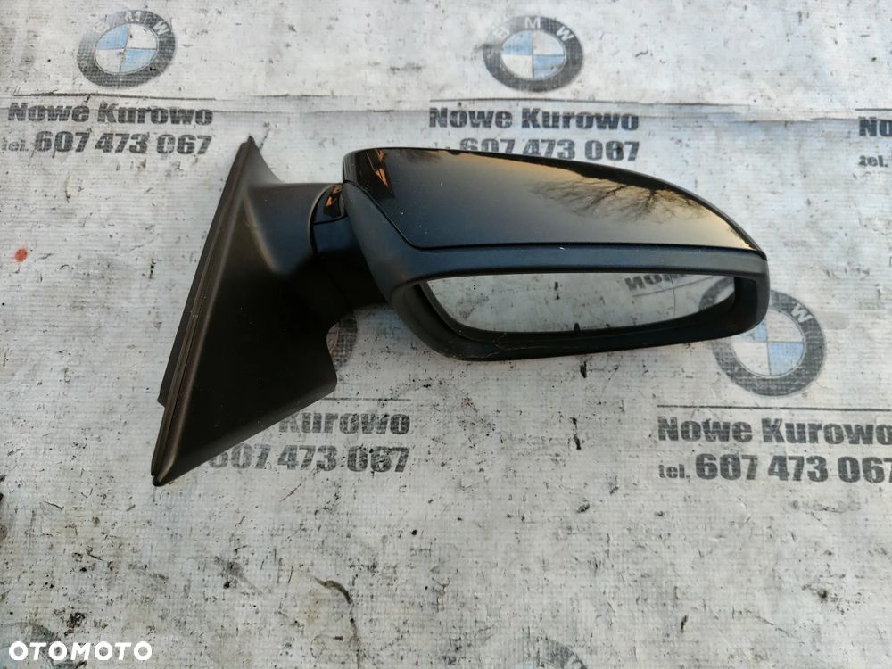 BMW F10 F11 Lusterko Prawe Black Sapphire 5 pinów - 2