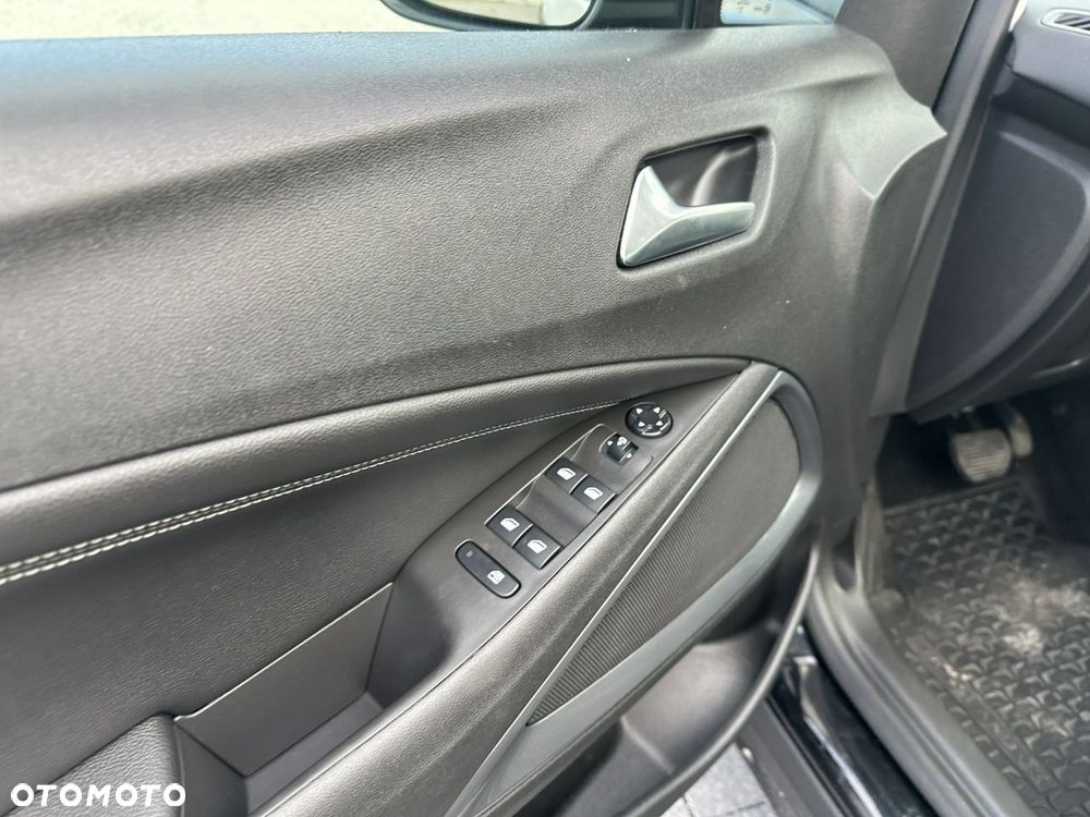 Opel Crossland - 24