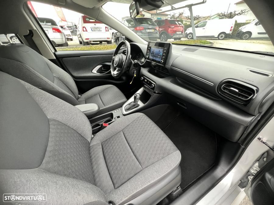 Toyota Yaris 1.5 HDF Comfort Plus - 19