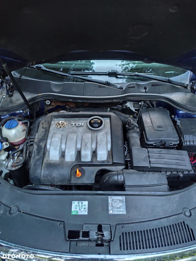 Volkswagen Passat 1.9 TDI Comfortline - 21