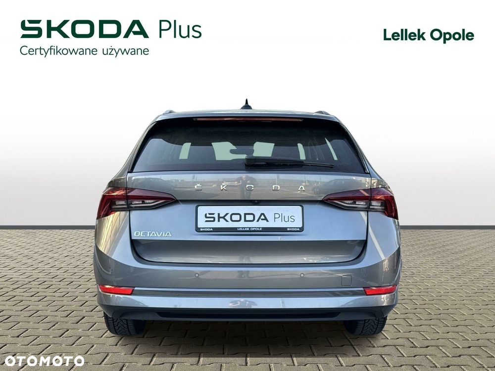 Skoda Octavia - 4