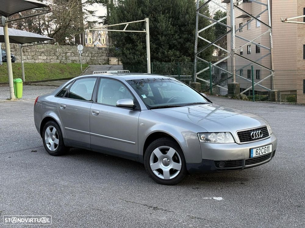 Audi A4 1.9 TDI m5 Sport - 1