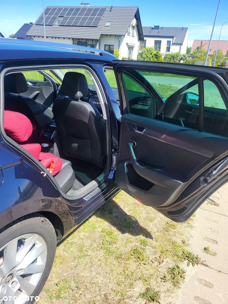 Skoda Superb 2.0 TDI SCR Style DSG - 16