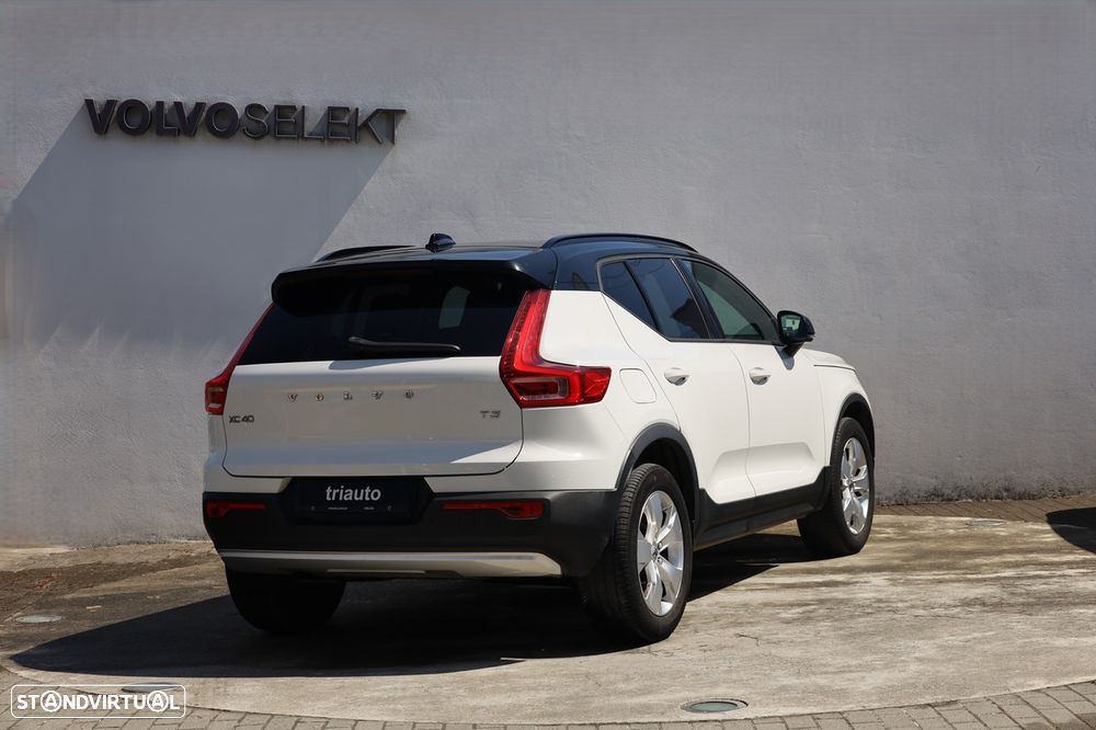 Volvo XC 40 1.5 T3 Momentum - 2